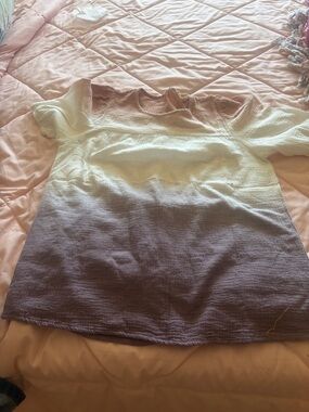 Hem & Thread Gradient Short-Sleeve Knit Tee in Cream, Pink & Purple